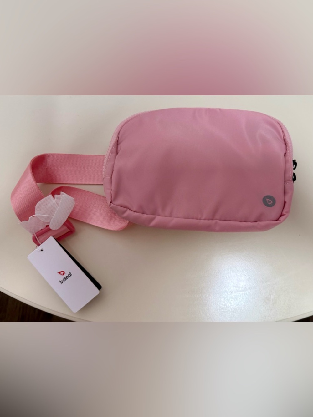*NWT Pink Women's Crossbody Belt Bag